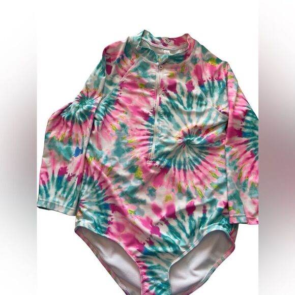 125- Girls one piece swim  Suit - Picture 3 of 6